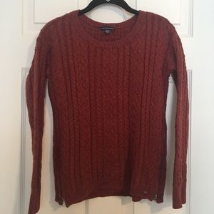 American Eagle Outfitters sweater size M